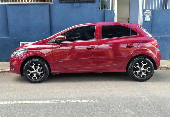 CHEVROLET ONIX 1.0 MPFI LT 8V FLEX 4P MANUAL CHEVROLET ONIX 1.0 MPFI LT 8V FLEX 4P MANUAL